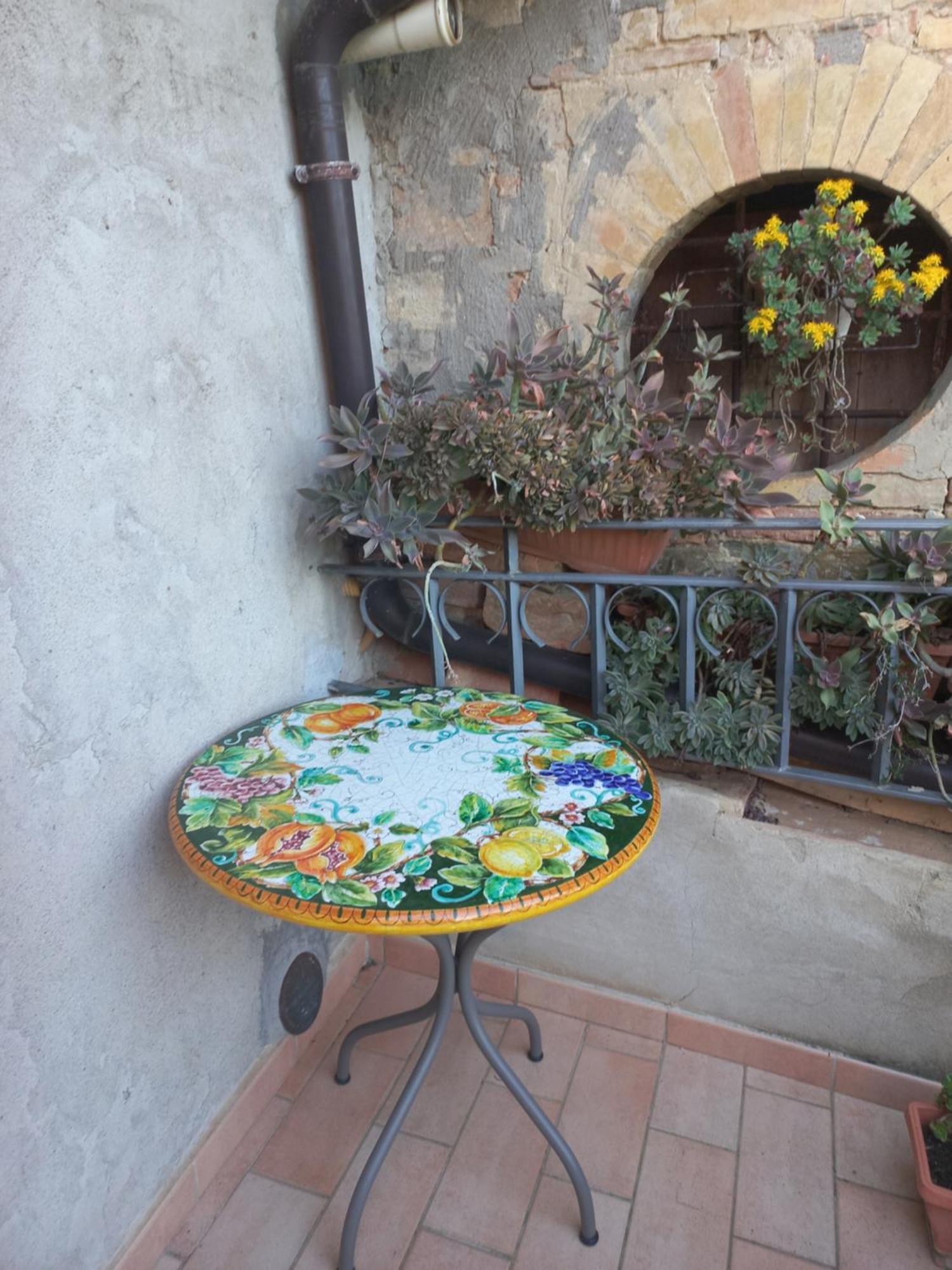Fattoria Di Rigone Villa Coltavolino Luaran gambar